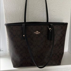 Coach tote